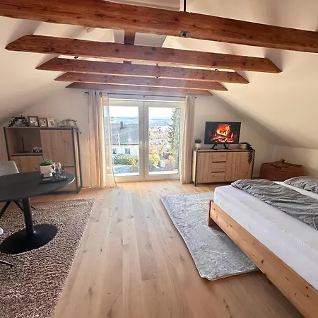 아파트 Alb - Gemuetliche Mit Balkon *