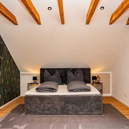 Alb - Gemuetliche Mit Balkon 아파트 *